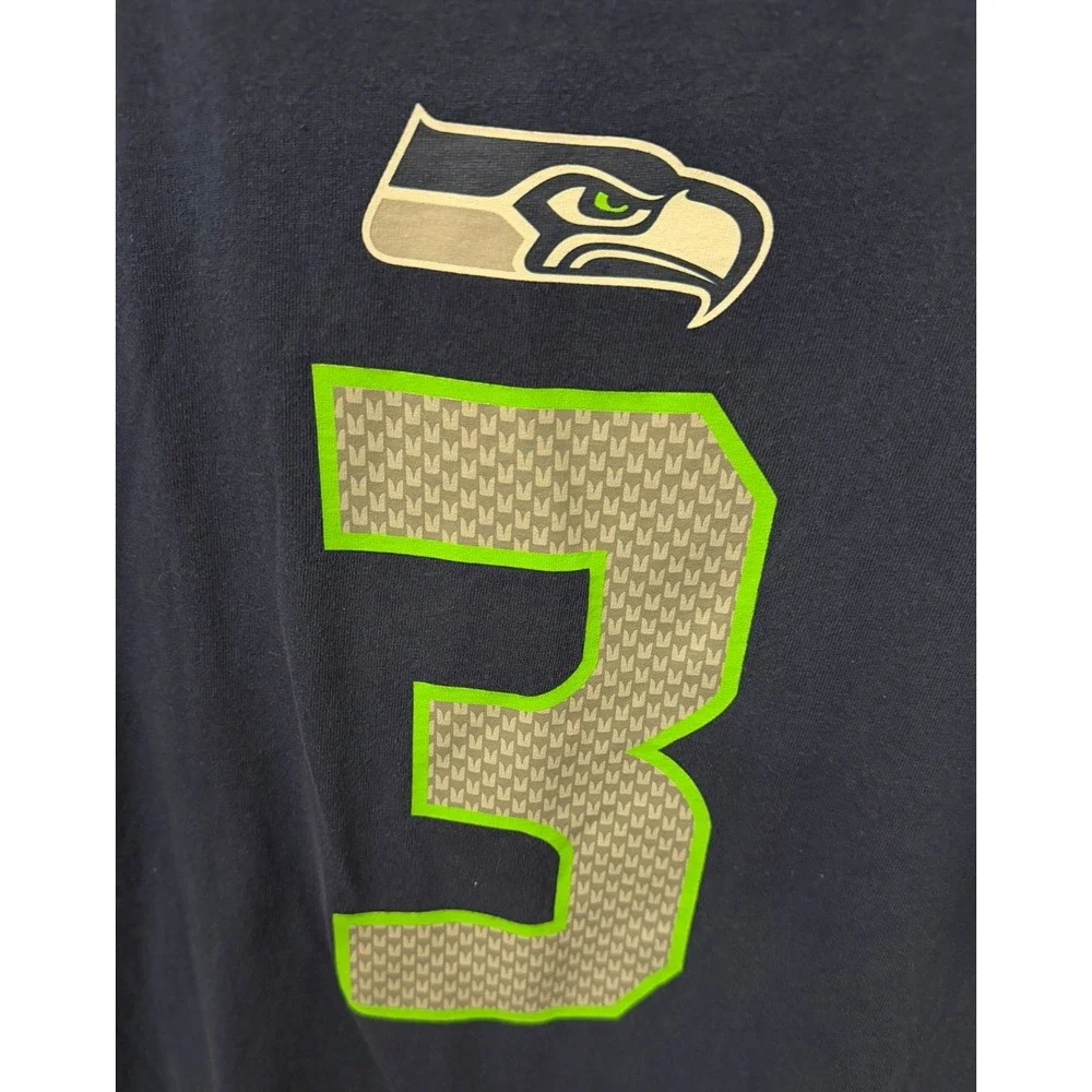 NFL Team Apparel Seattle Seahawks Russell Wilson 3 Navy Blue T-Shirt Mens XL